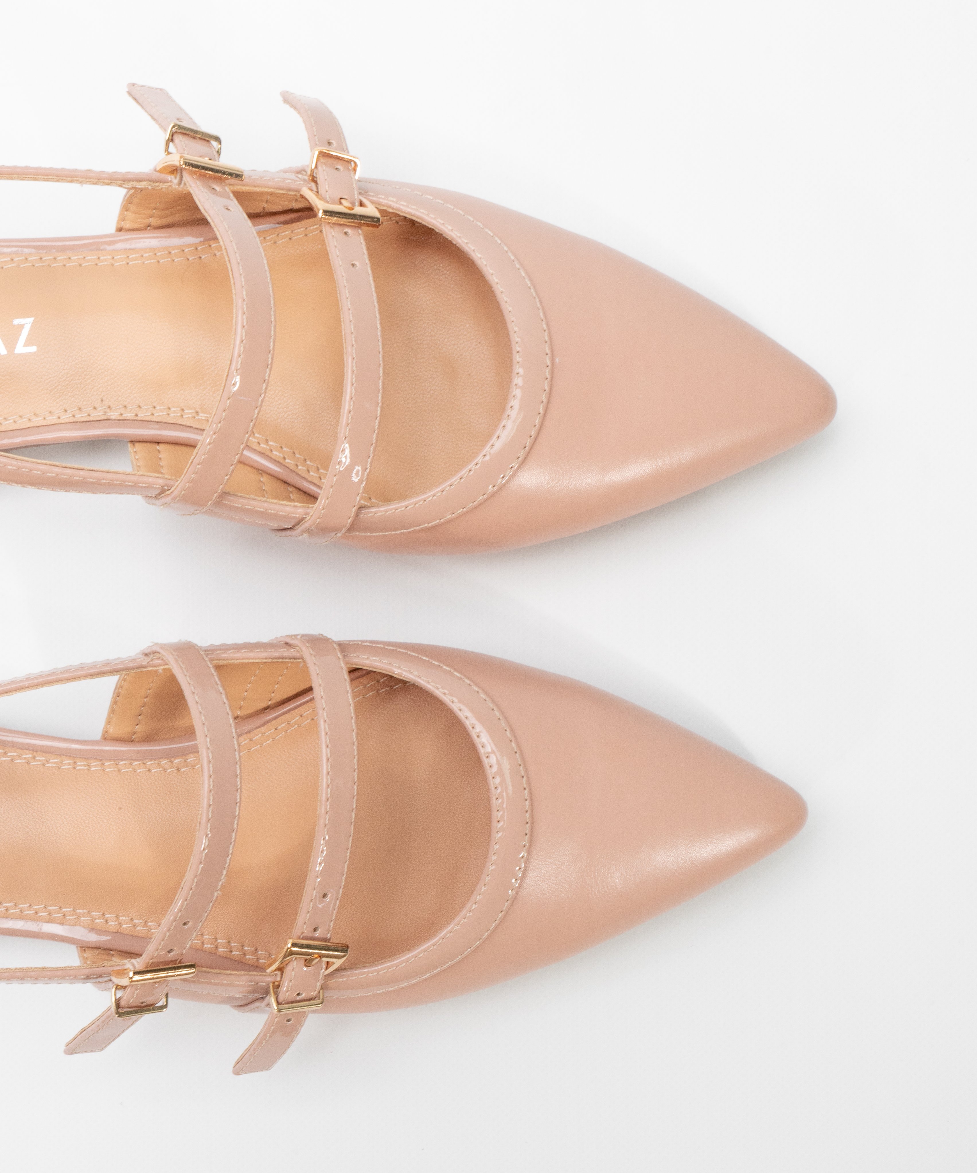 Zapato destalonado hebilla image number null